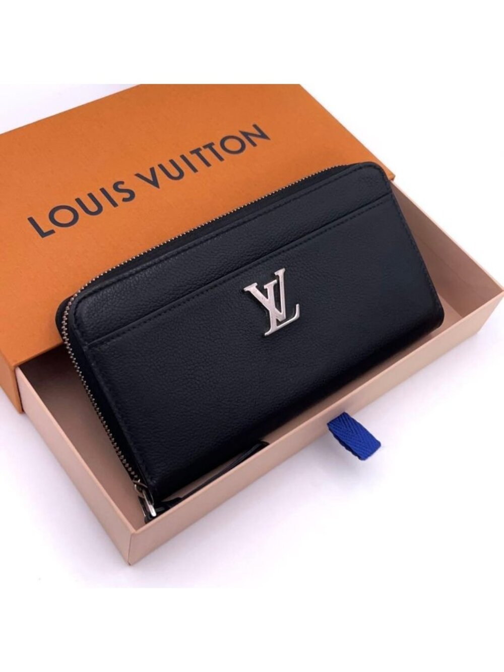 Louis Vuitton Zippy Lockme Wallet Black